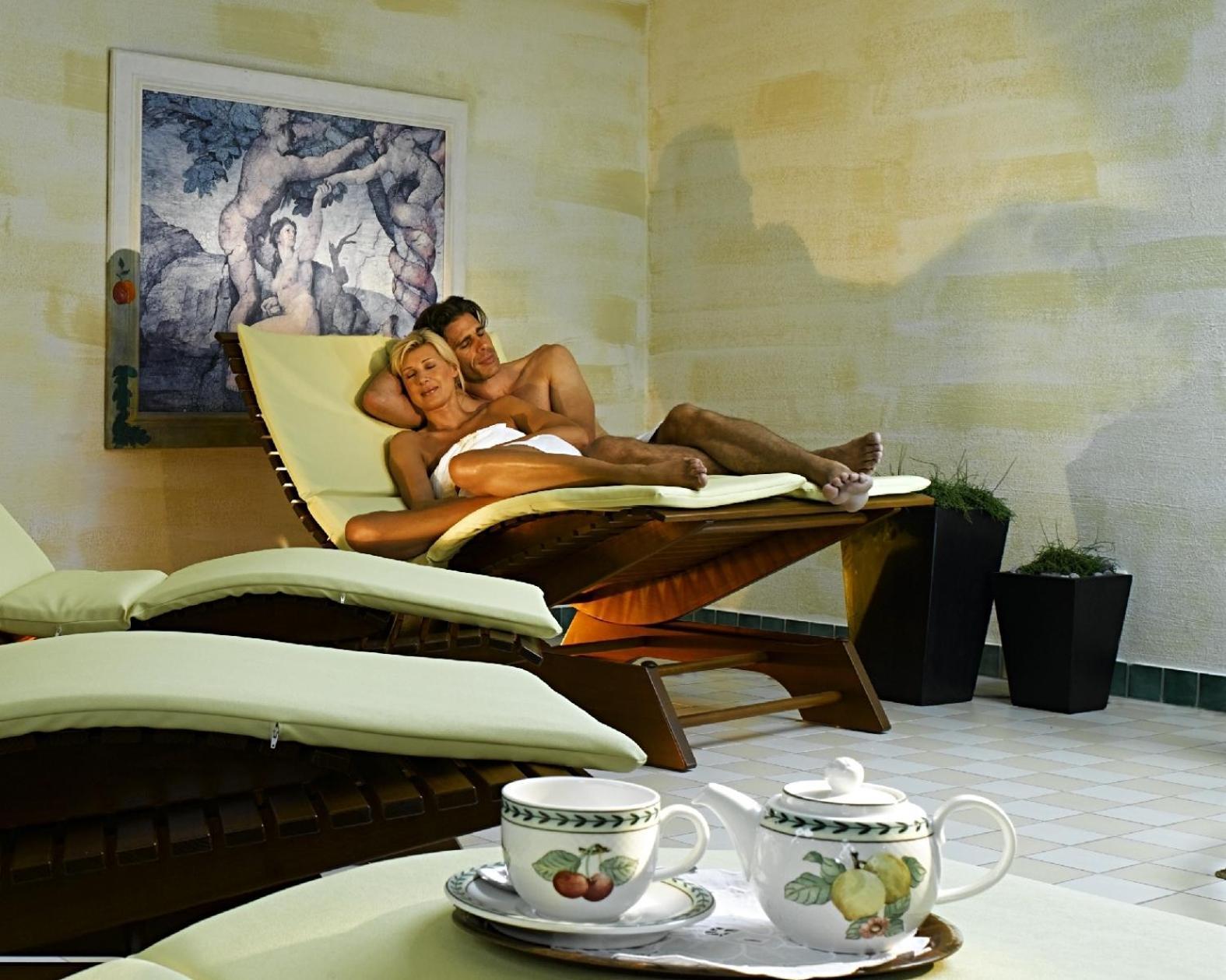 Alpenrose Wellnesshotel Бах Екстериор снимка